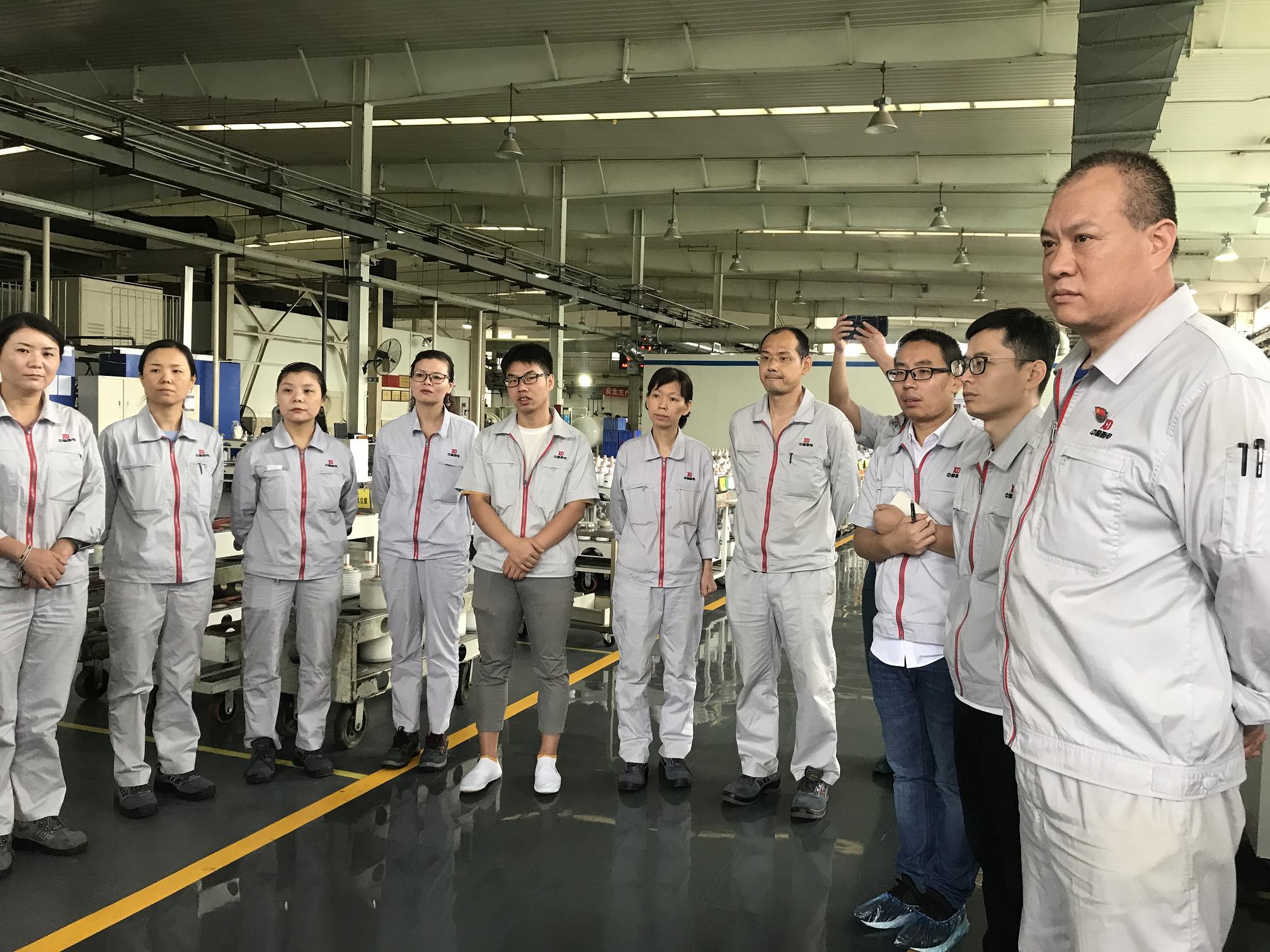 1598427410581501.jpeg 安全質(zhì)量齊并肩----寶光股份質(zhì)量檢驗(yàn)處開(kāi)展『高壓觸電事故應(yīng)急演練方案照片.JPG